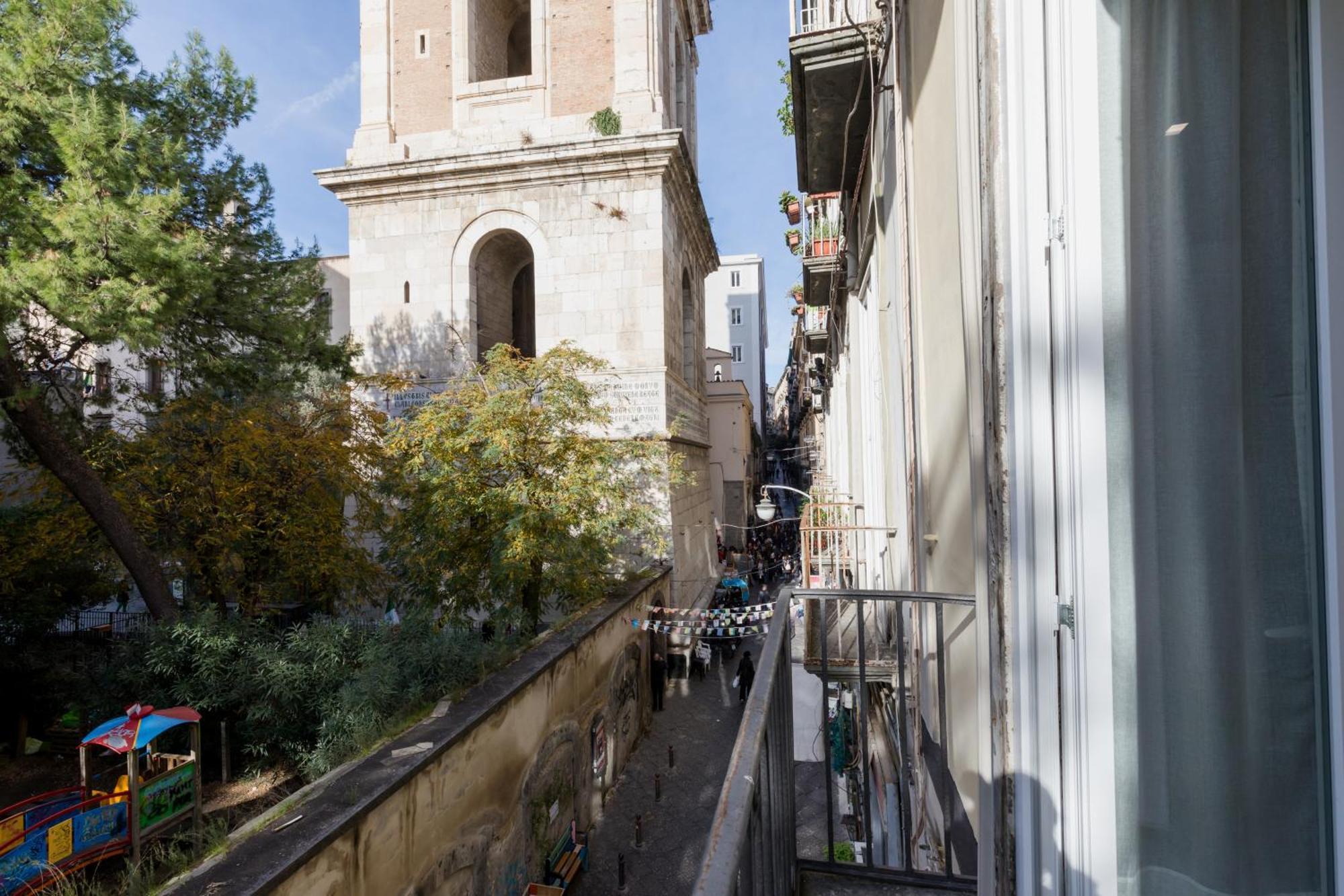 O' Munasterio E Santa Chiara Gasthuis *